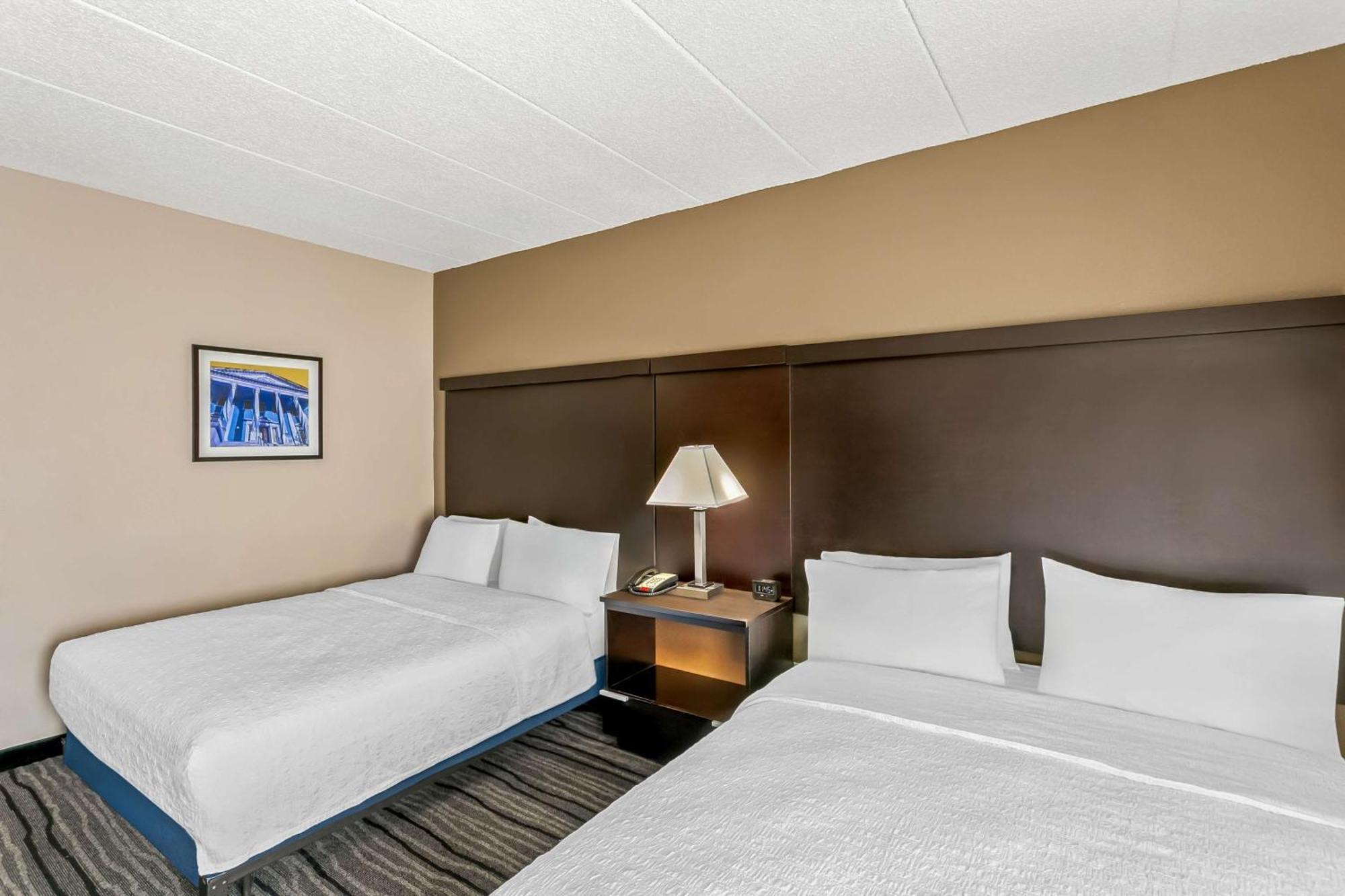 Hampton Inn Bowie Exterior photo
