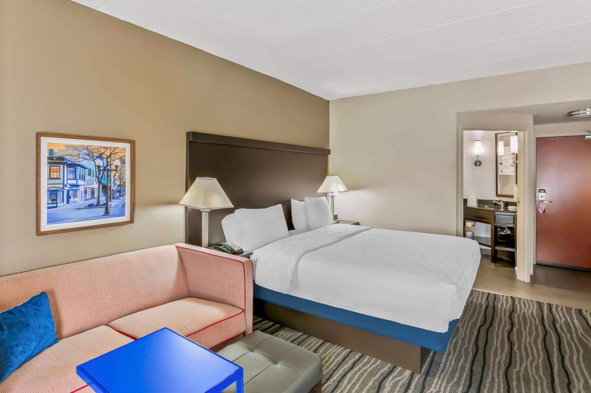Hampton Inn Bowie Exterior photo